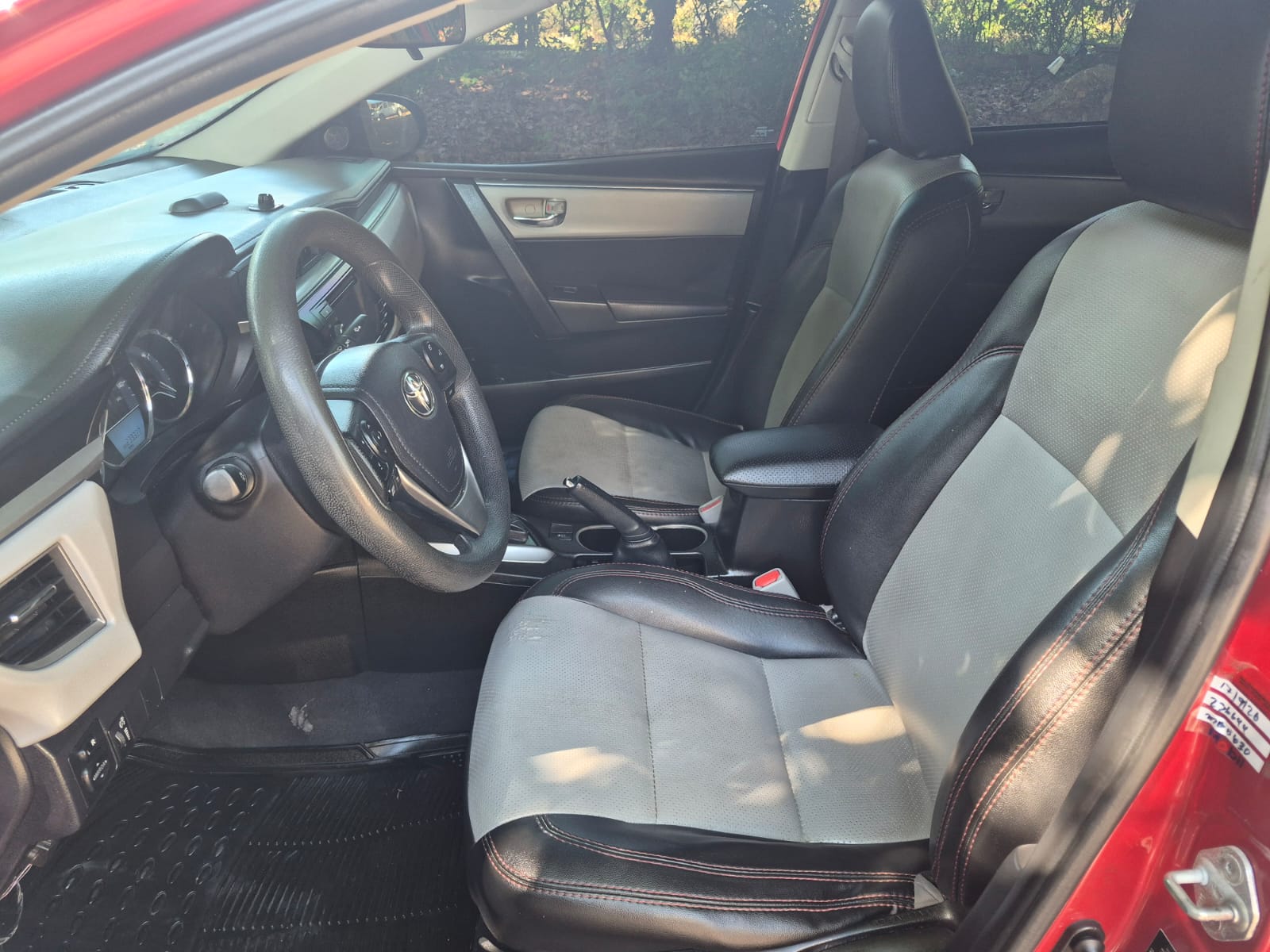 Toyota Corolla - 2016  Foto 7322561-4.jpg