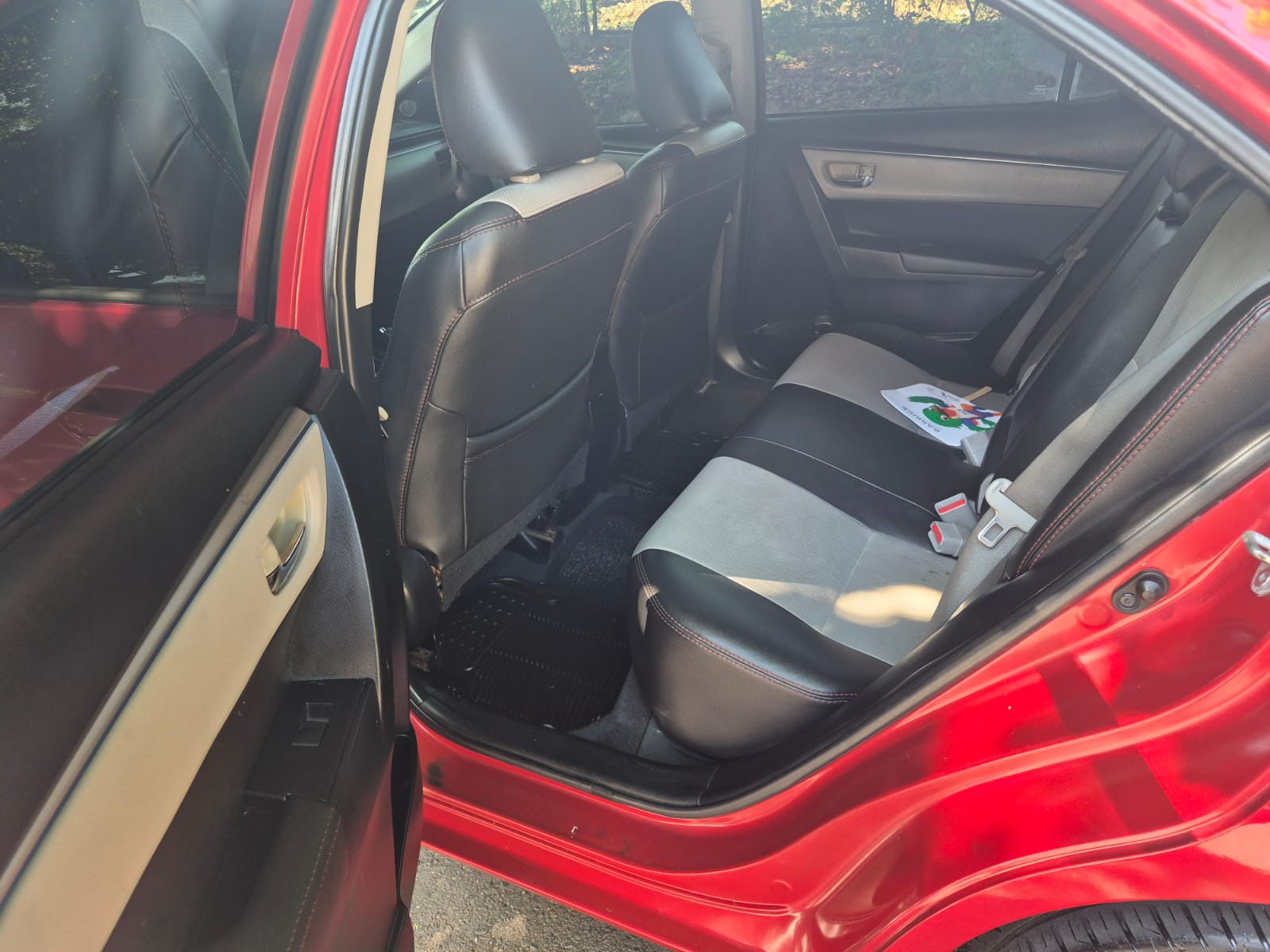 Toyota Corolla - 2016  Foto 7322561-5.jpg