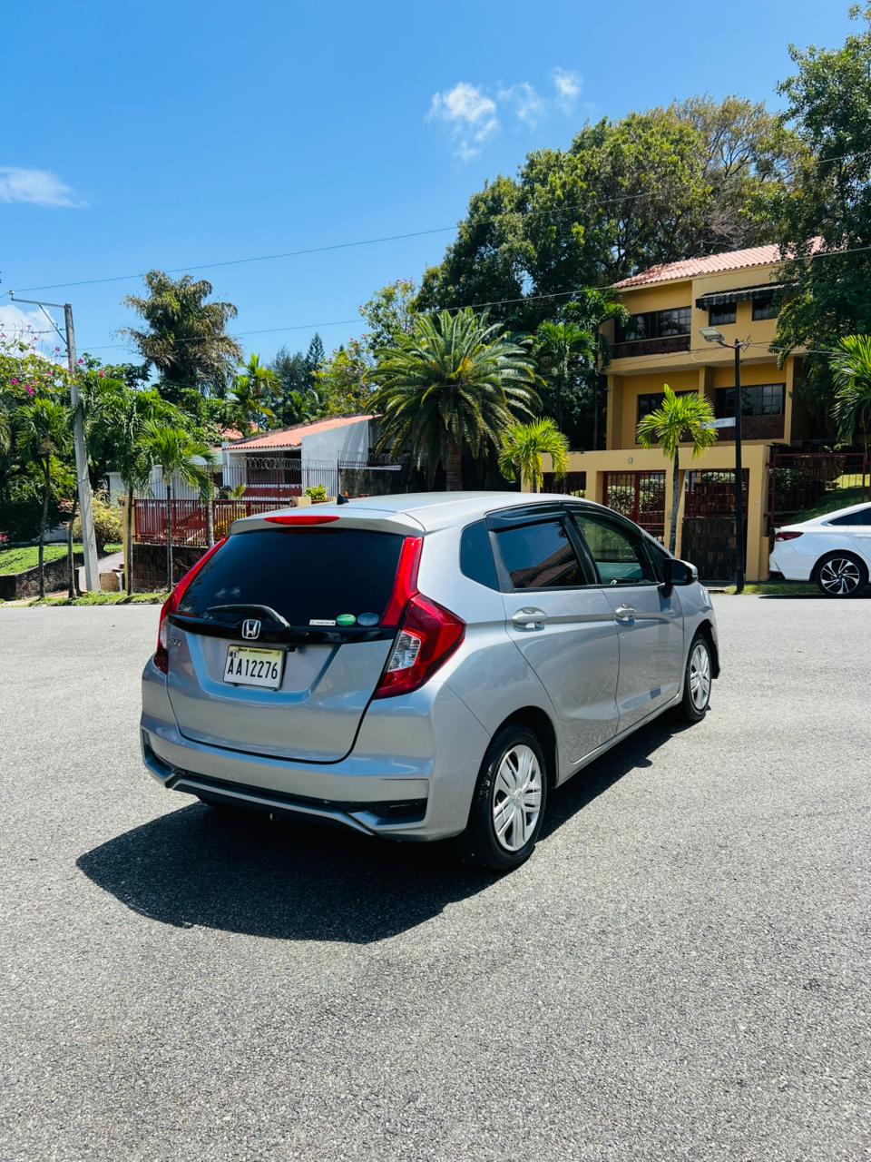 Honda fit   Año 2018  Versión japonesa  Foto 7322570-9.jpg