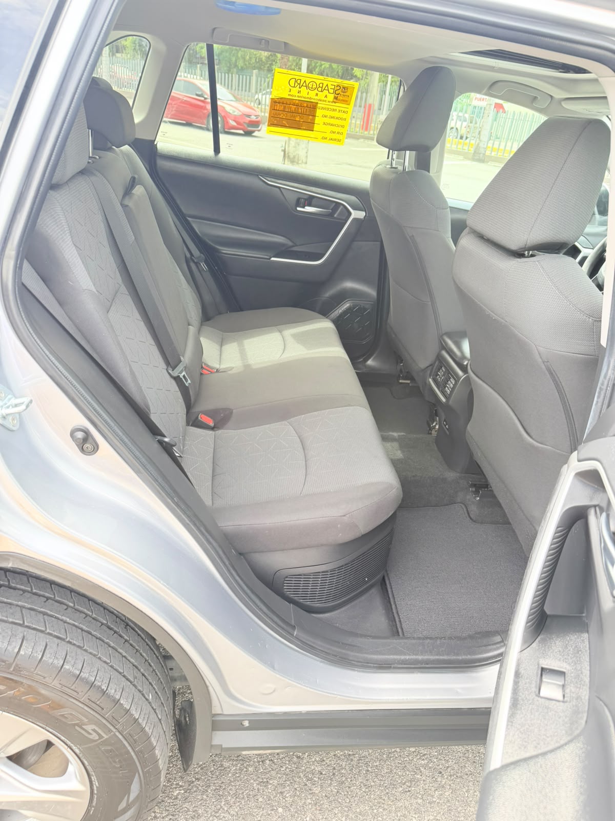 Toyota RAV4 XLE Hybrid AWD 2022 Foto 7322578-9.jpg
