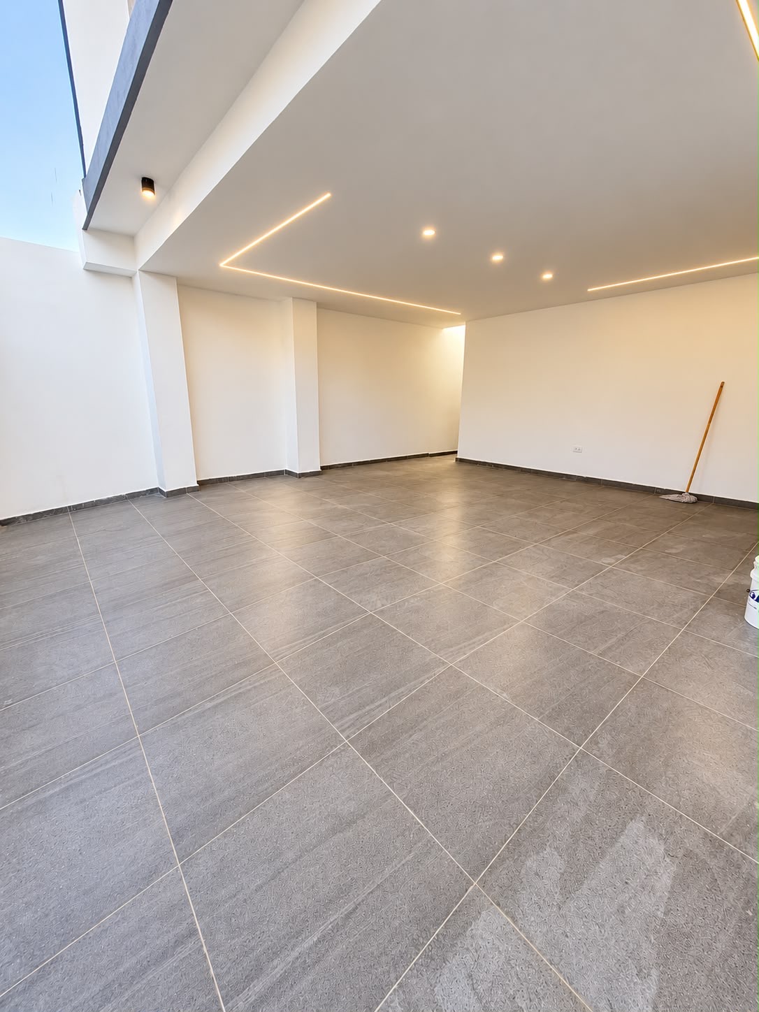  Casa de Lujo en Venta con Piscina ???? Autopista de San Isidro Prado  Foto 7322593-13.jpg