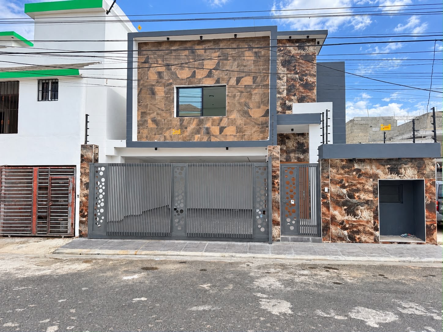 Casa de Lujo en Venta con Piscina  Autopista de San Isidro Prado Orien Foto 7322594-3.jpg