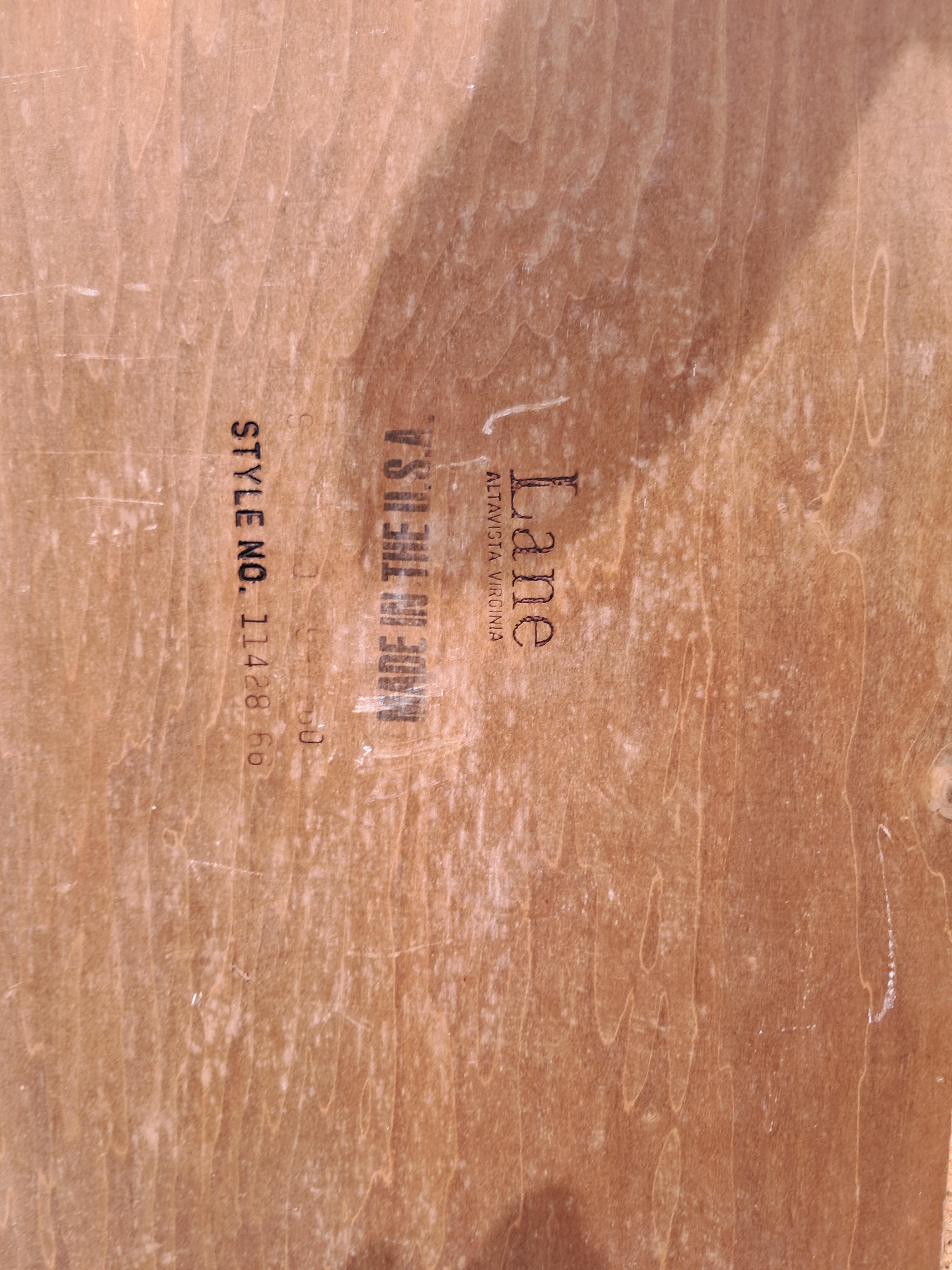 JUEGO DE MUEBLES EN CAOBA DE 2 ASIENTOS MÁS SU MESA TAMBIEN VENDO LA S Foto 7322676-8.jpg