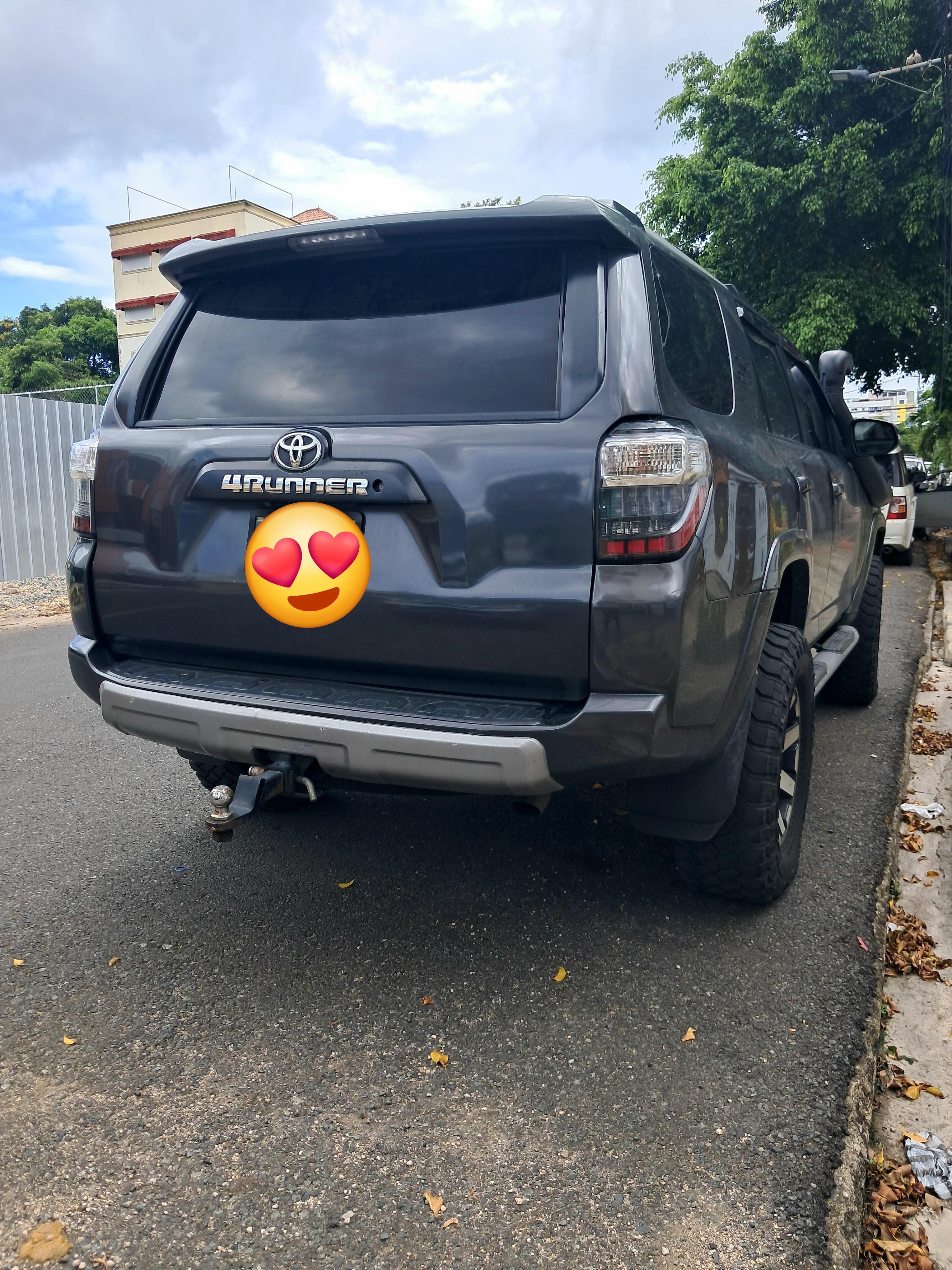 JEEP TOYOTA 4RUNNER SR5 PREMIUM EXCELENTE CONDICIONES. 2017 Foto 7322680-3.jpg