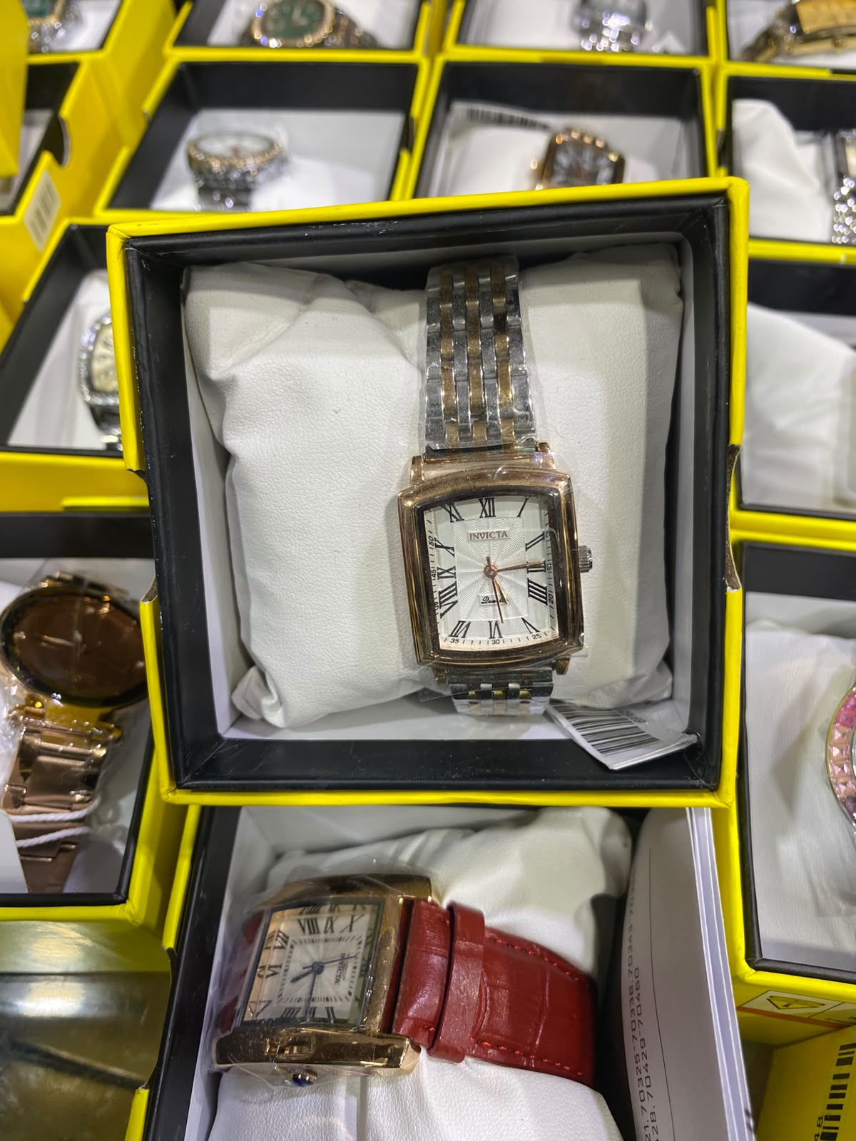 Reloj diferentes  en Santo Domingo Este Foto 7322811-12.jpg