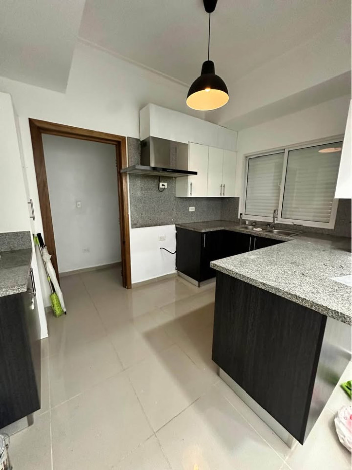 APARTAMENTO EN ALQUILER  PARQUE MIRADOR ESTE Foto 7323004-6.jpg
