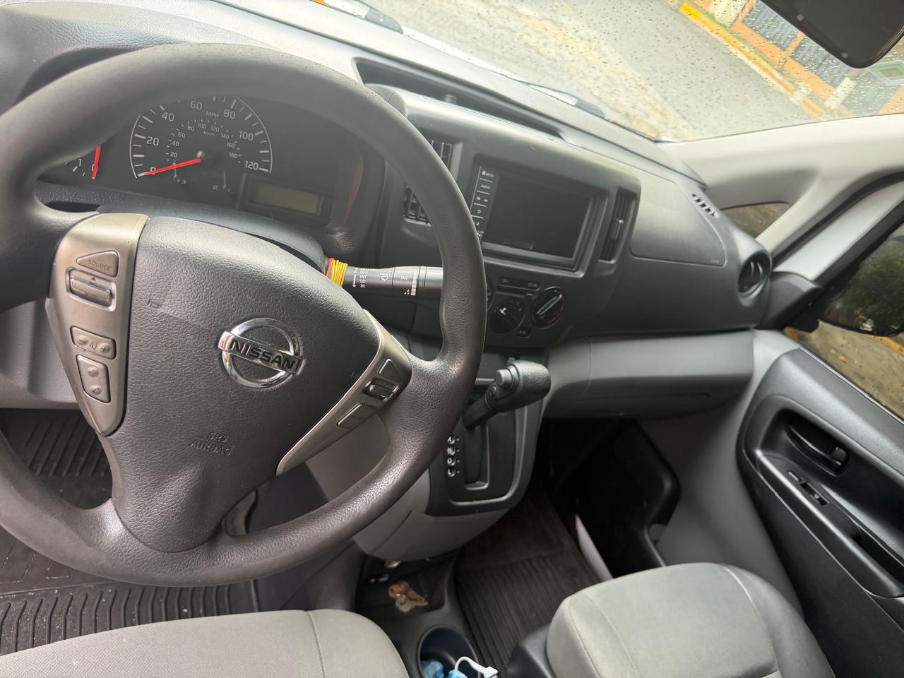 Furgoneta Nissan NV 200 año 2020 americana  Foto 7323017-2.jpg