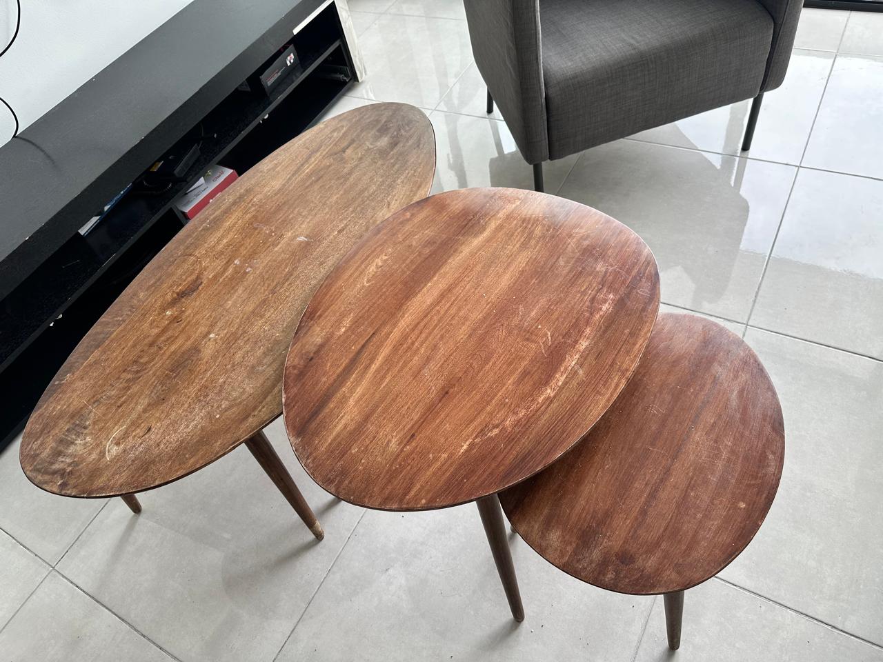 Juego de 3 mesitas auxiliares de madera – para restaurar Foto 7323113-3.jpg