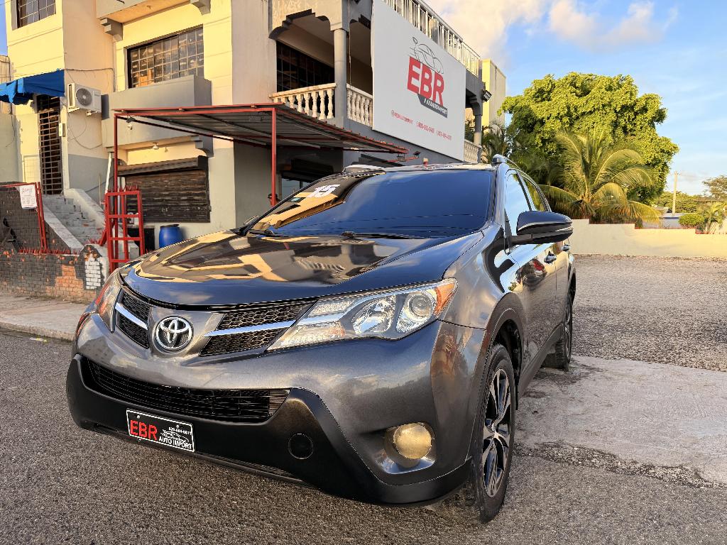Toyota Rav4 LE 2015 Foto 7323133-1.jpg