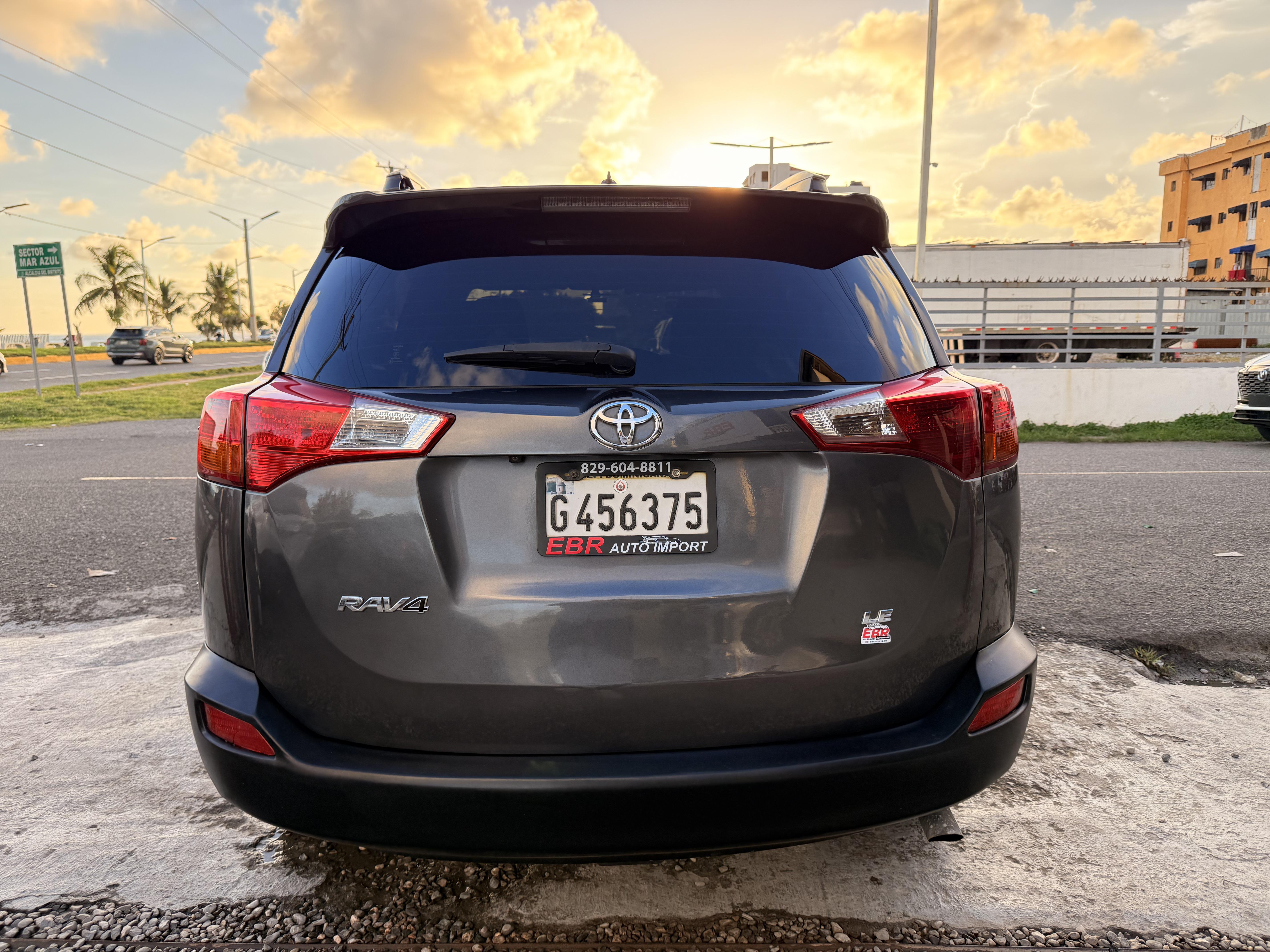 Toyota Rav4 LE 2015 Foto 7323133-5.jpg