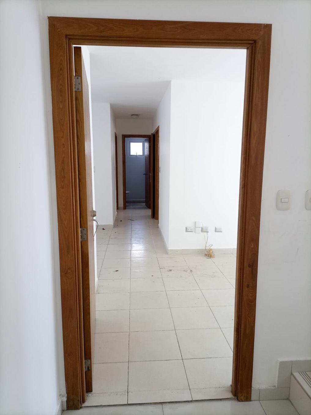 Apartamento en venta en la Jacobo 1er con terraza y patio privado Foto 7323165-1.jpg