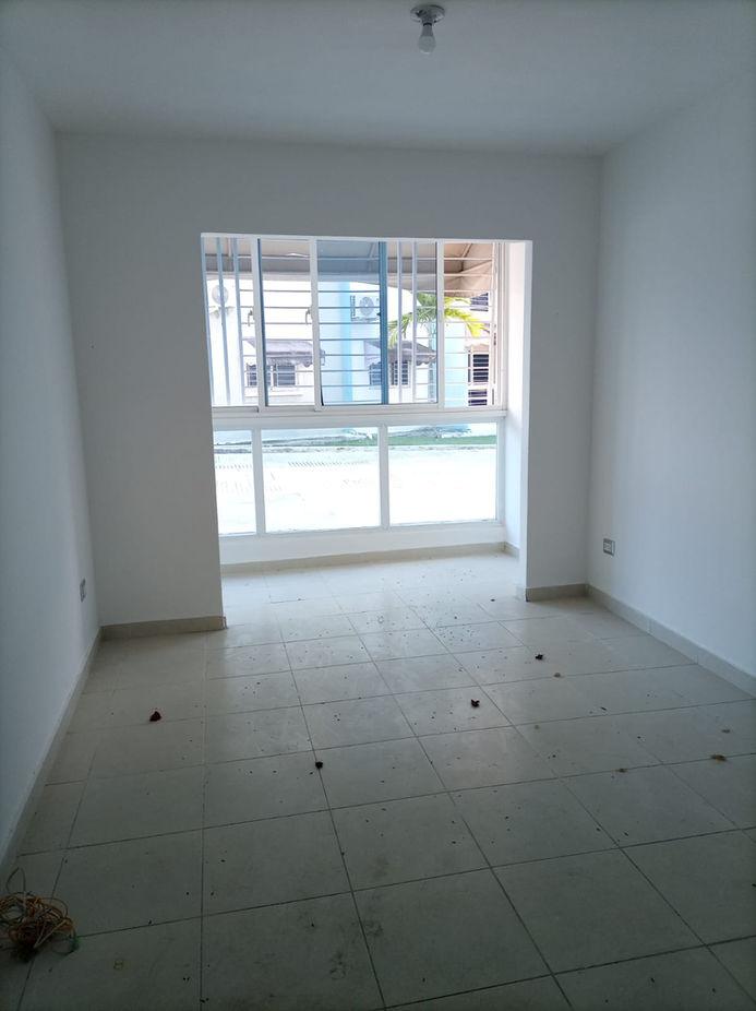 Apartamento en venta en la Jacobo 1er con terraza y patio privado Foto 7323165-2.jpg