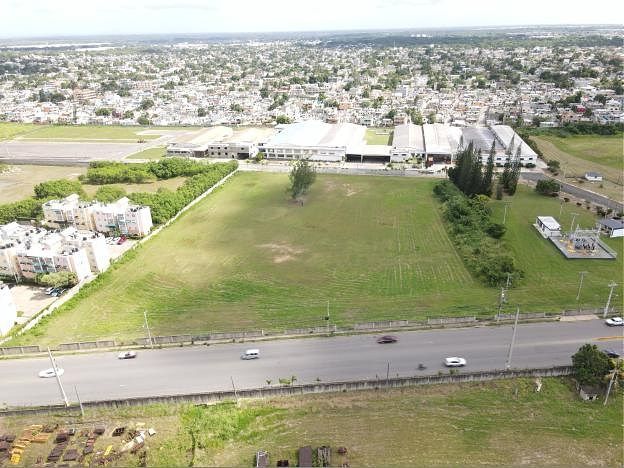 Venta de Terreno Comercial e Industrial – 17379.91 m  Hainamosa Foto 7323199-1.jpg
