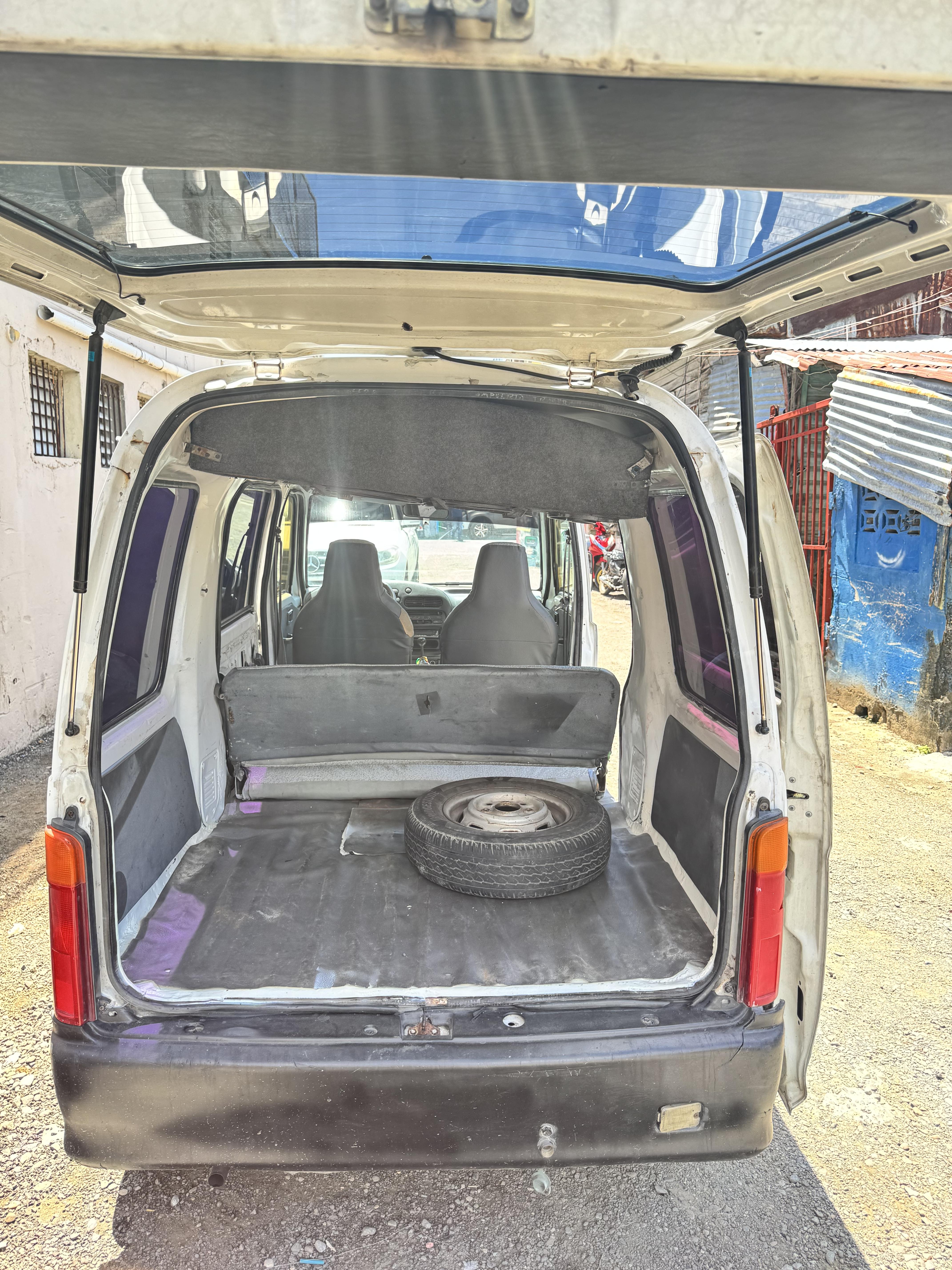Daihatsu Hijet Año 2000. Foto 7323303-8.jpg