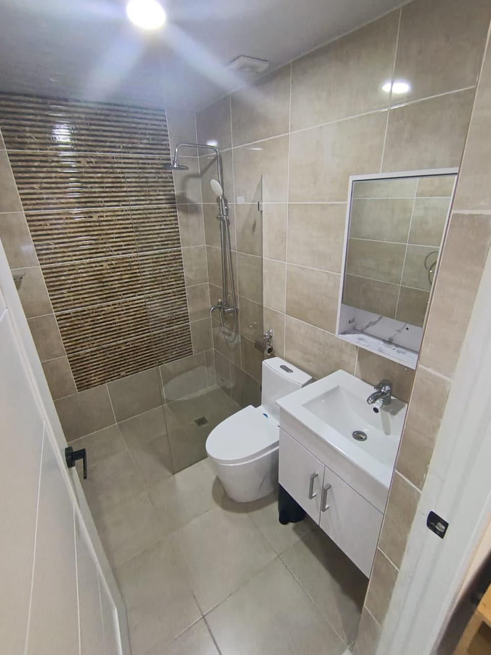 Apartamento de 1 Habitaciones en Renta en la Zona Universitaria  Foto 7323528-4.jpg
