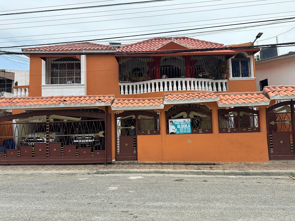 Casa en Residencial Los Tres Ojos Santo Domingo Este Foto 7323565-5.jpg