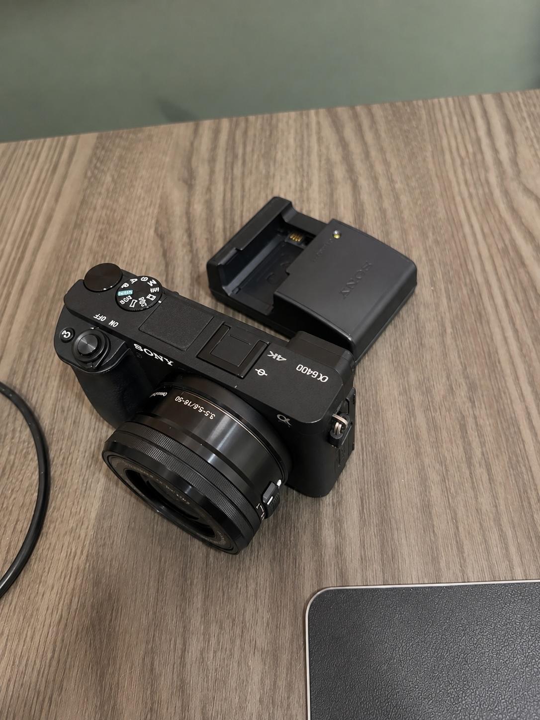 Sony Alpha A6400 4K  Lente 16-50mm  Accesorios Foto 7323741-4.jpg