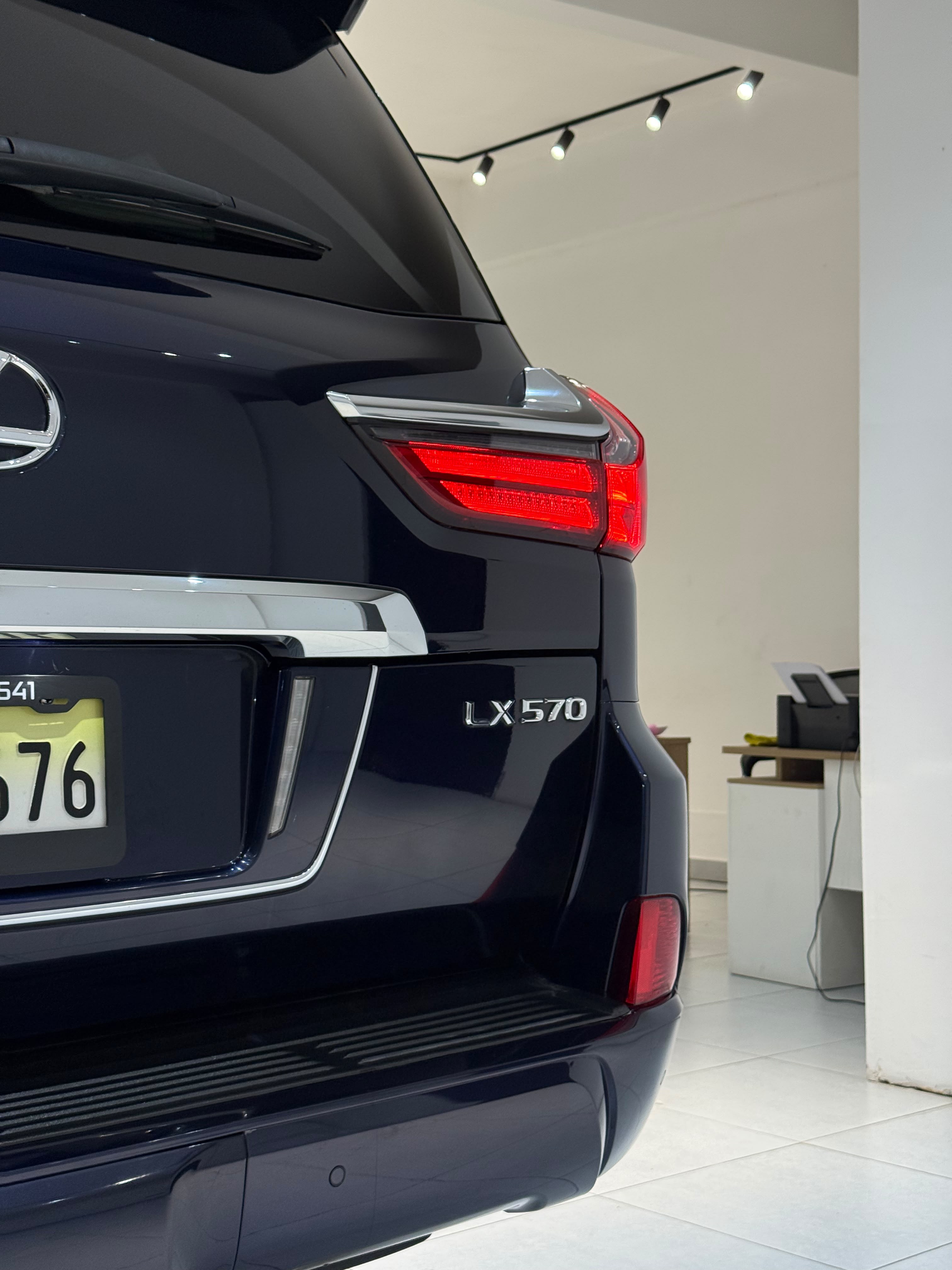 Lexus LX570 2019 - 72000usd Foto 7323898-7.jpg
