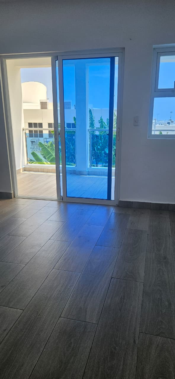 EXCELENTE APARTAMENTO EN RENTA  Foto 7323909-3.jpg