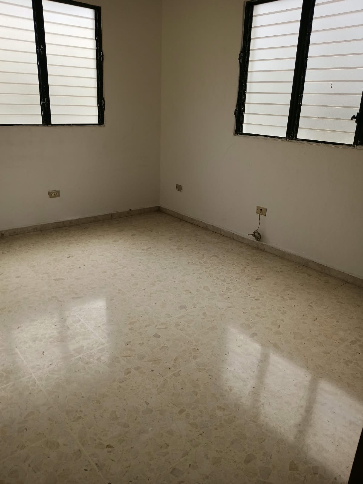 ALQUILO APARTAMENTO EN LOS CACICAZGOS Foto 7323915-6.jpg