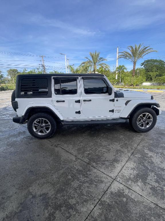 Jeep wrangler Sahara 2018 en Peravia Foto 7323973-4.jpg