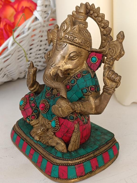 Estatua de Ganesha con piedras preciosas de colores en acabado antiguo Foto 7324017-3.jpg