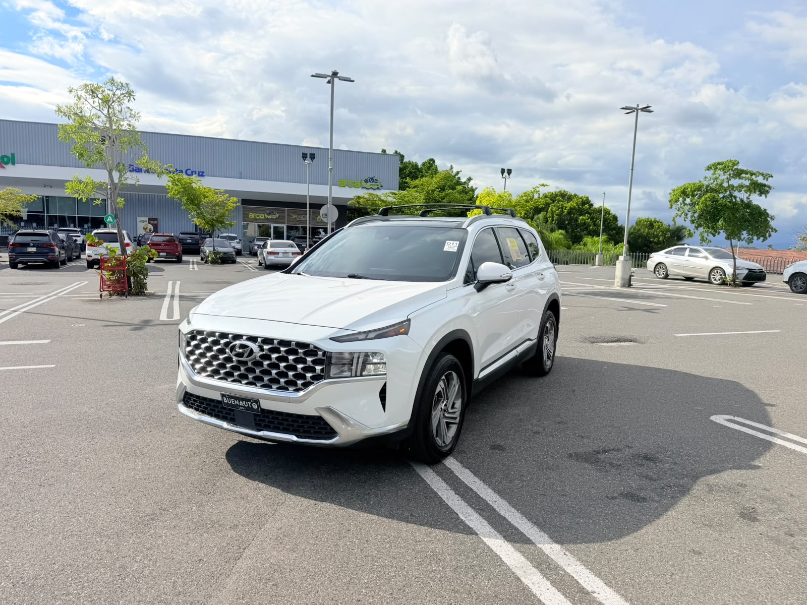 Hyundai Santafe   Modelo SEL plus  Año 2022 Foto 7324027-8.jpg