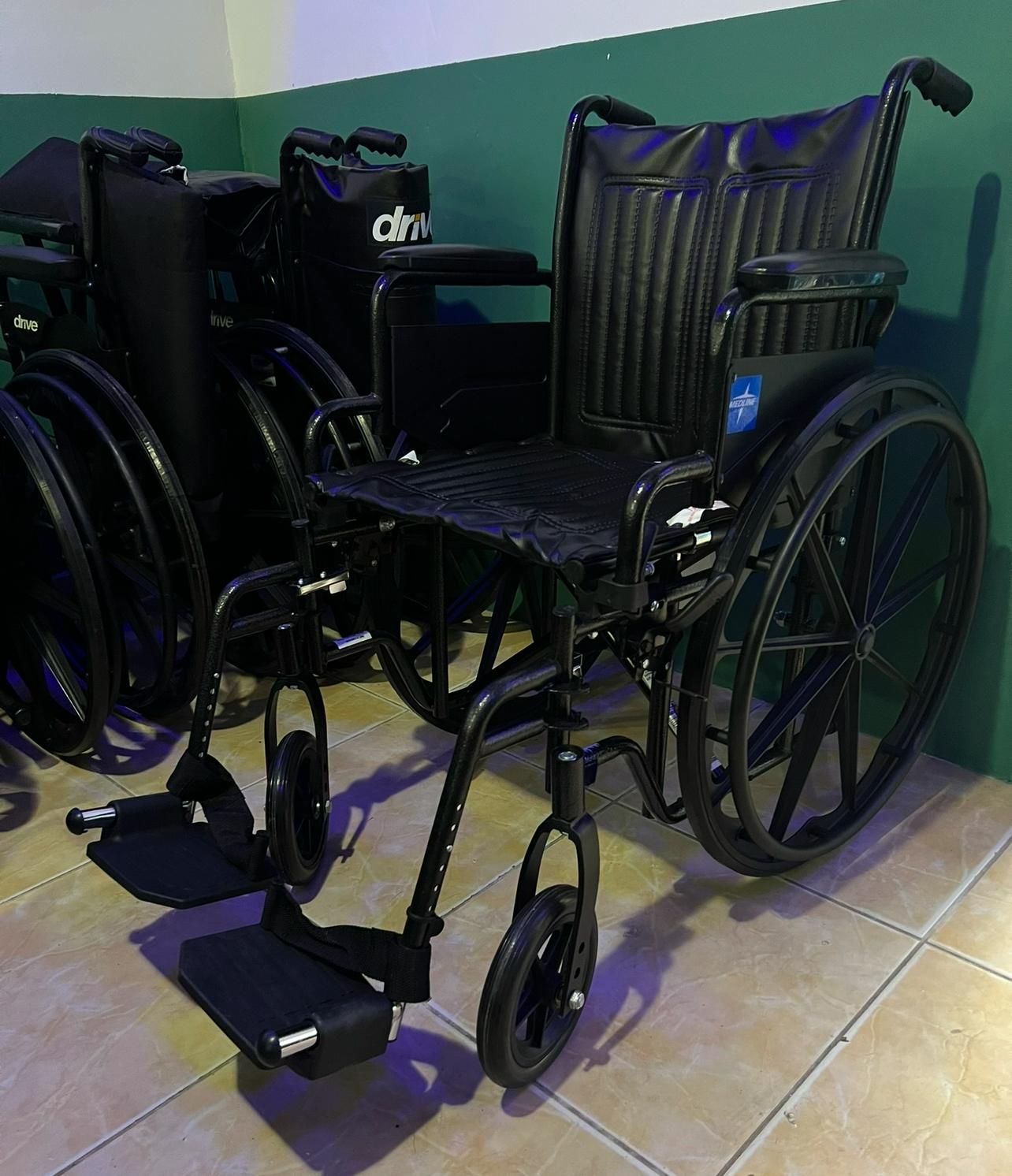 Silla de ruedas Foto 7324035-6.jpg