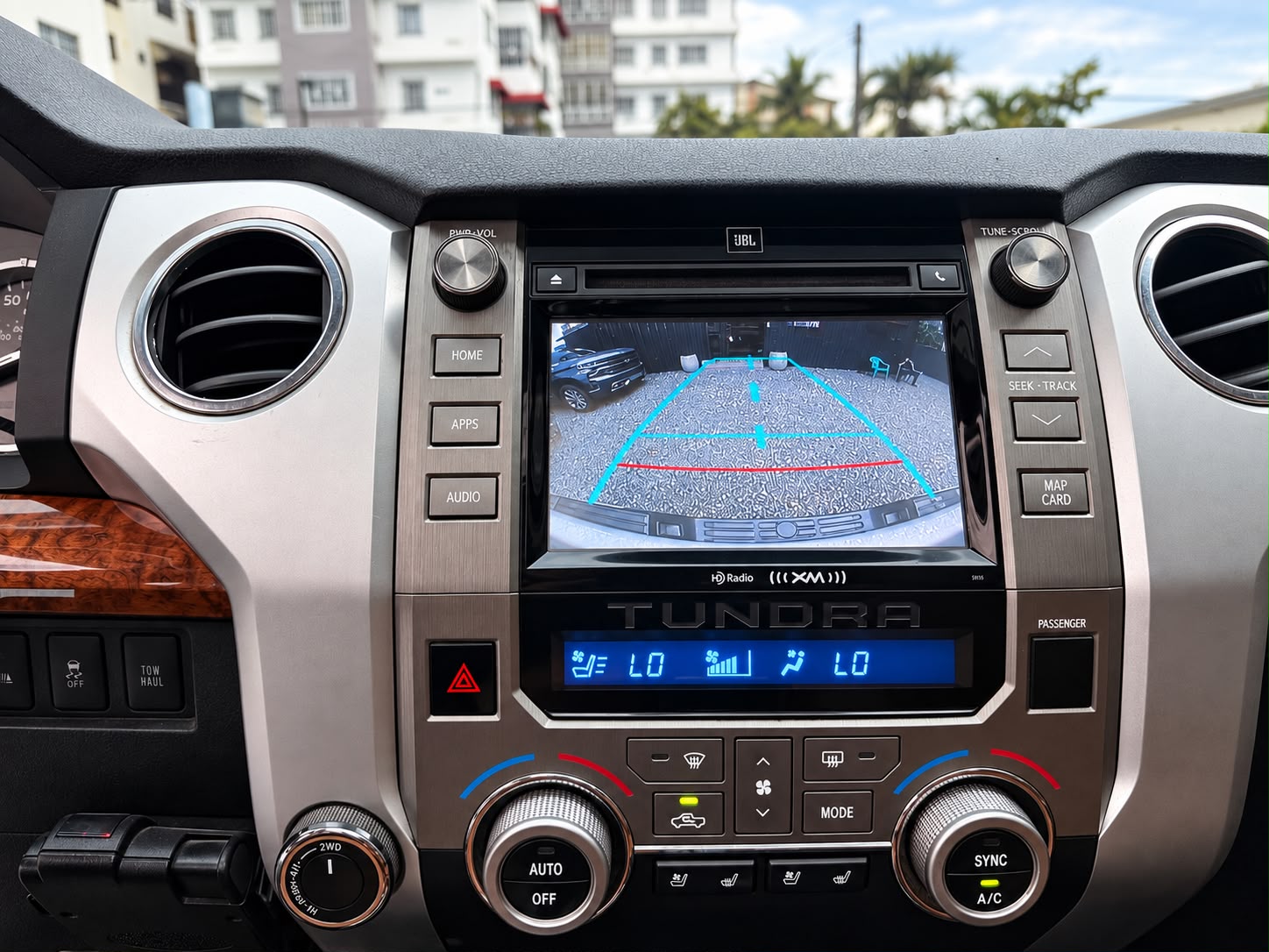 Toyota Tundra Platinum 2014 Foto 7324040-7.jpg