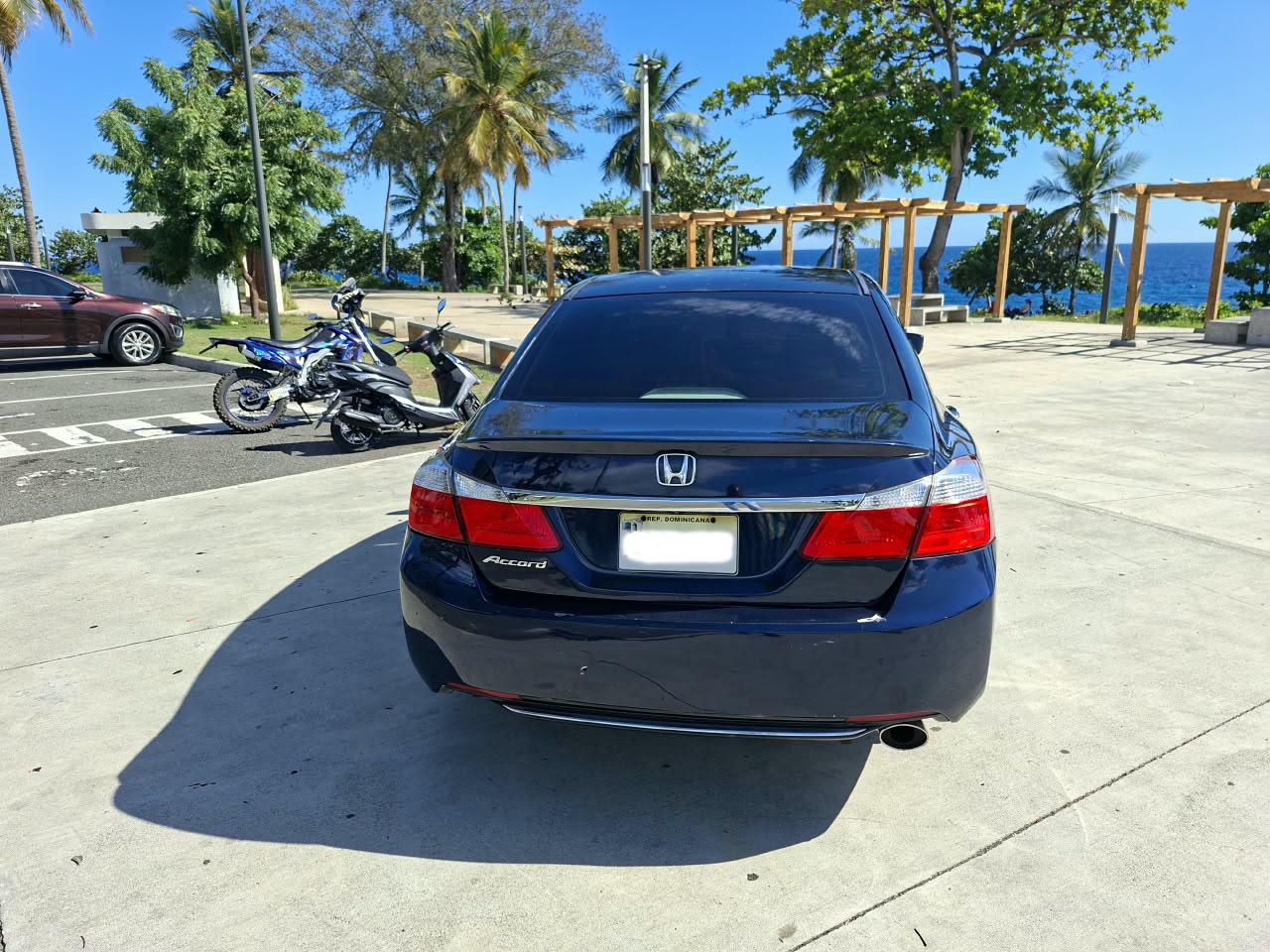 HONDA ACCORD 2013 LX Foto 7324048-11.jpg