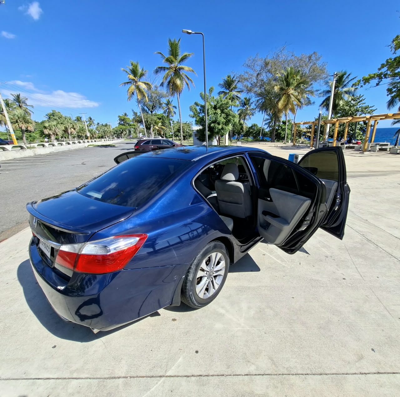 HONDA ACCORD 2013 LX Foto 7324048-4.jpg