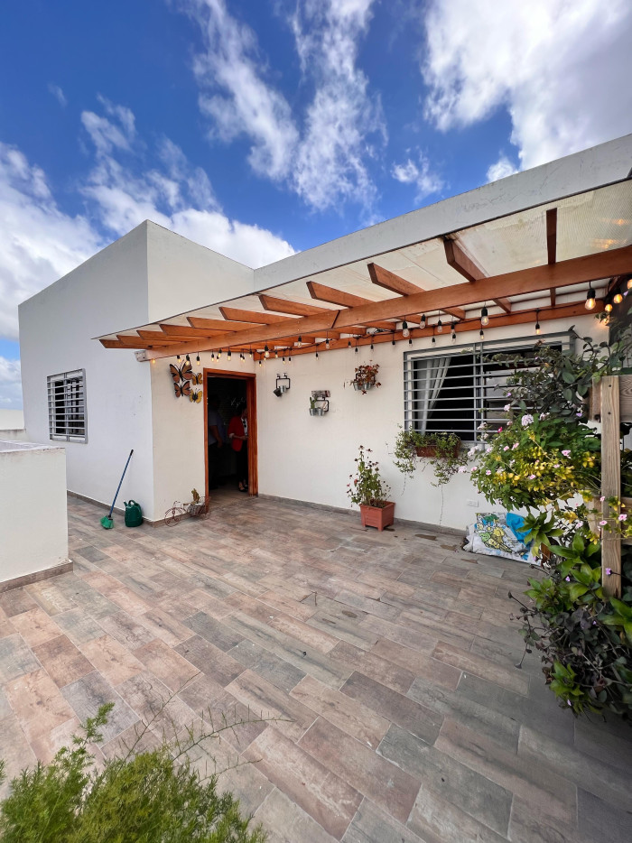 En Venta Hermoso Penhouse en Altos de Arroyo Hondo II Foto 7324055-12.jpg