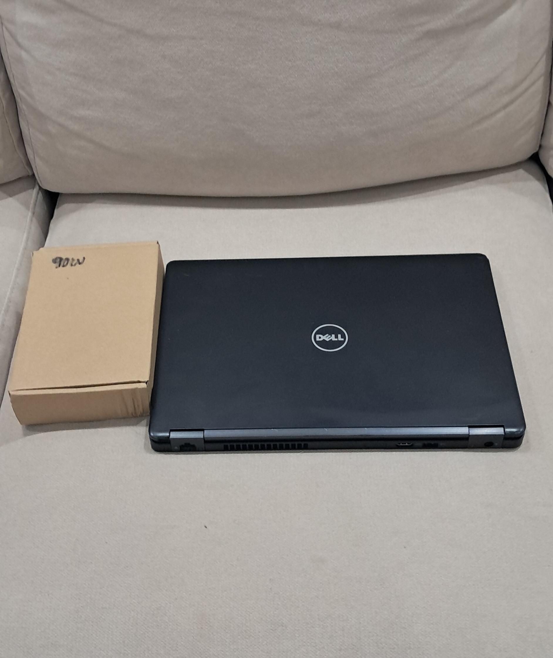 Laptop Dell 500GB SSD i7 8GB 2.8Ghz Nvidia GeForce Foto 7324101-5.jpg