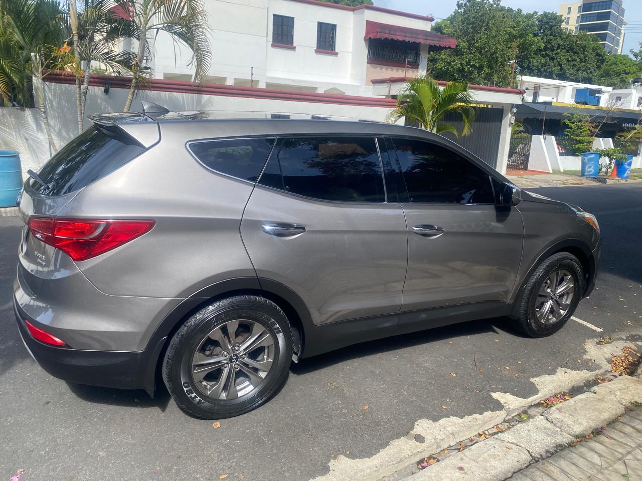 HYUNDAI SANTA FE SPORT 4WD LA FULL Foto 7324106-5.jpg