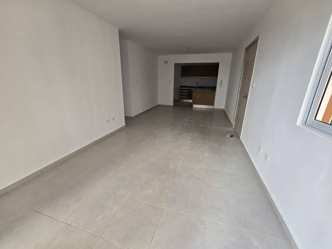 Apartamento en Torre Ita Esther II Jacobo Majluta  Piso 3 con ascensor Foto 7324434-4.jpg