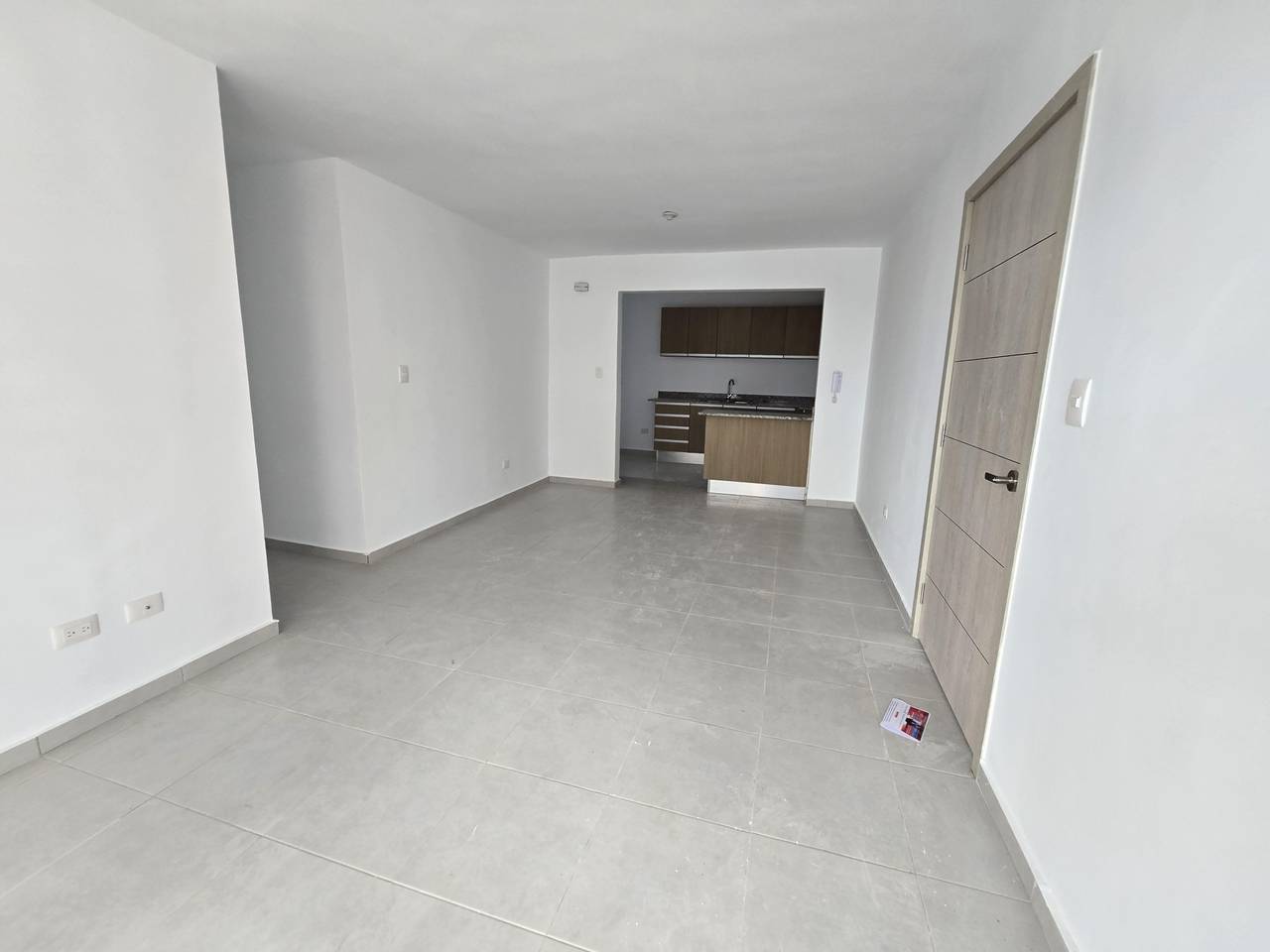 Apartamento en Torre Ita Esther II Jacobo Majluta  Piso 3 con ascensor Foto 7324434-5.jpg