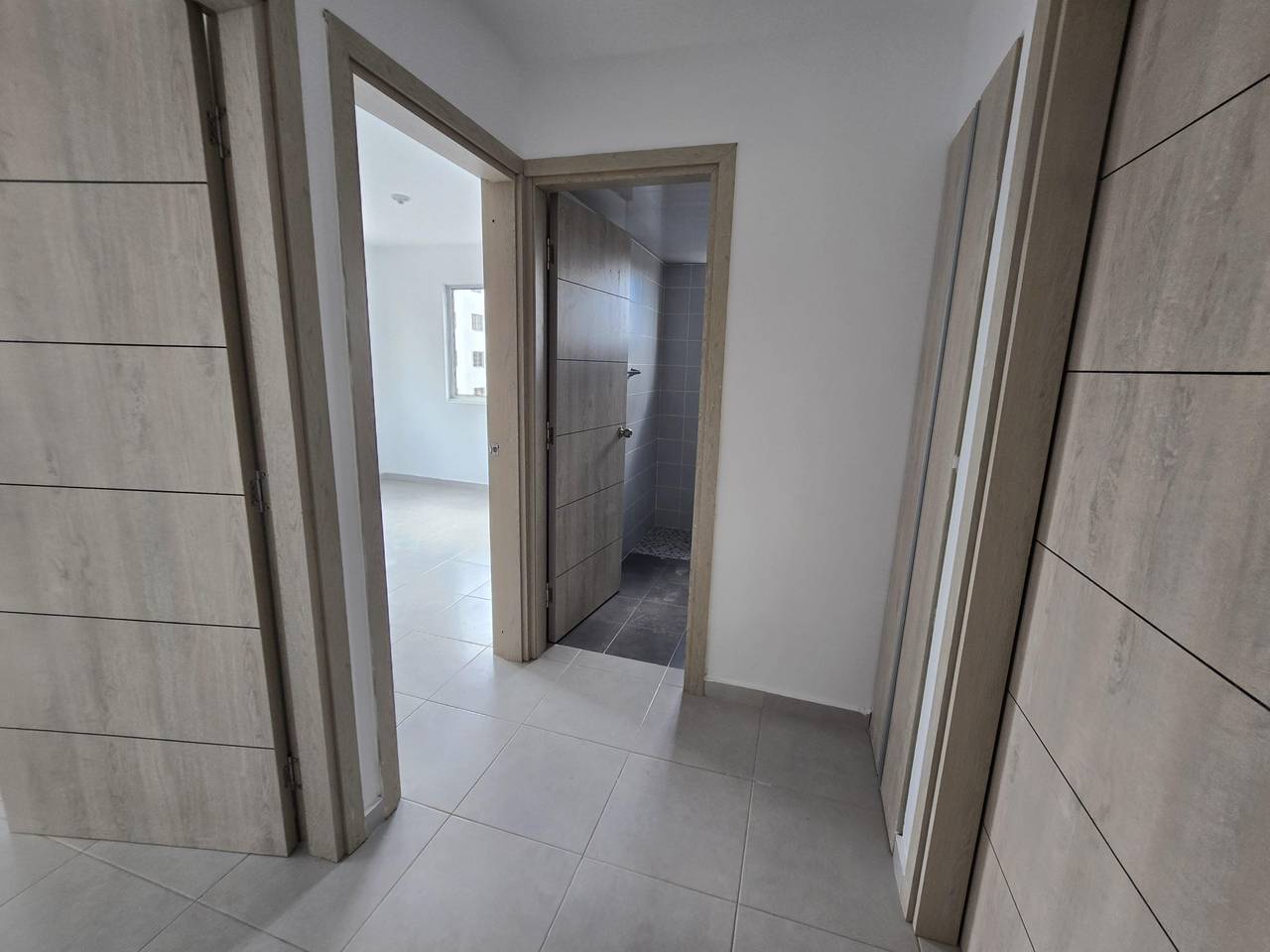 Apartamento en Torre Ita Esther II Jacobo Majluta  Piso 3 con ascensor Foto 7324434-8.jpg