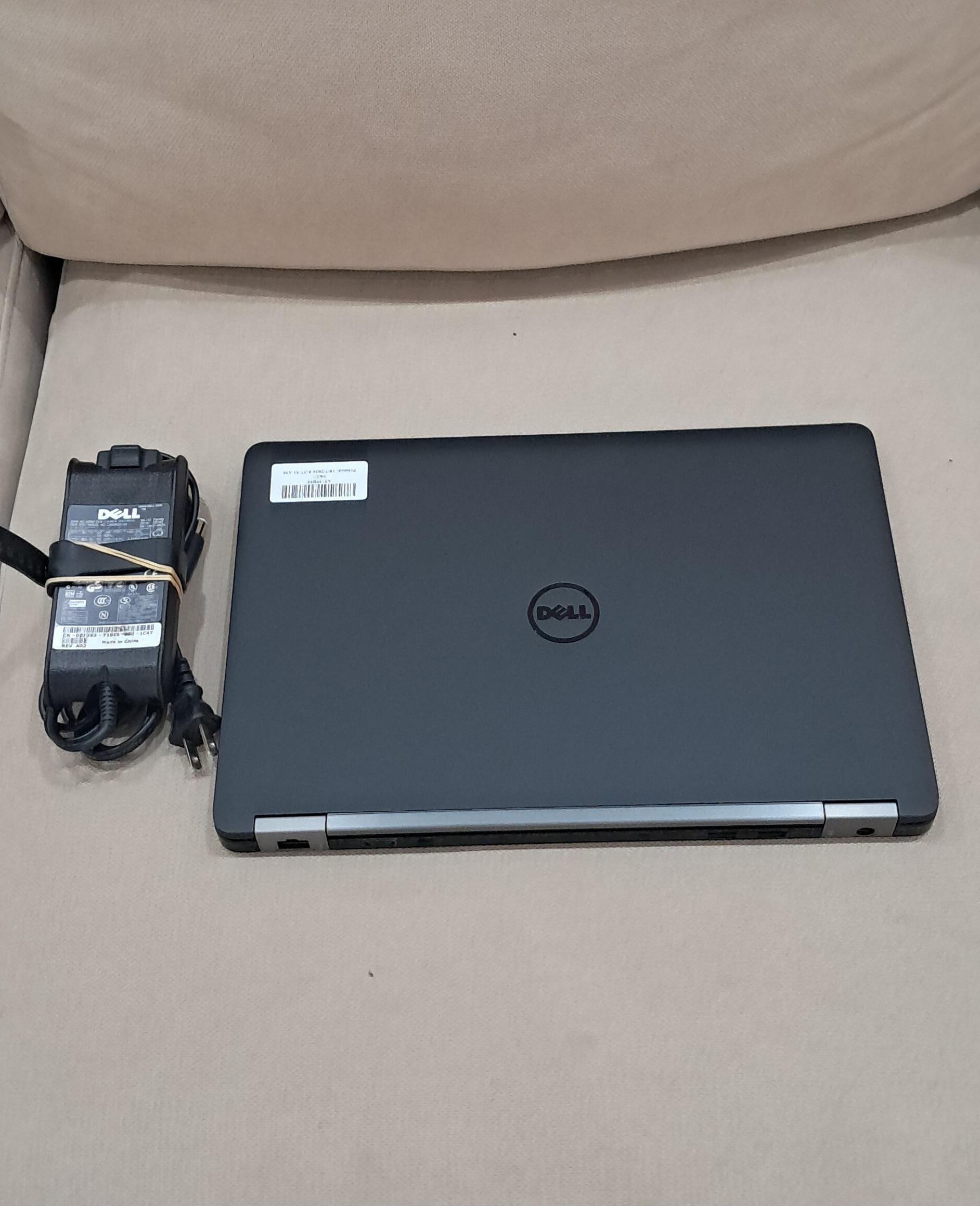 Laptop Dell 8GB 256GB SSD M.2 i7 2.8Ghz E7470 Foto 7324442-4.jpg