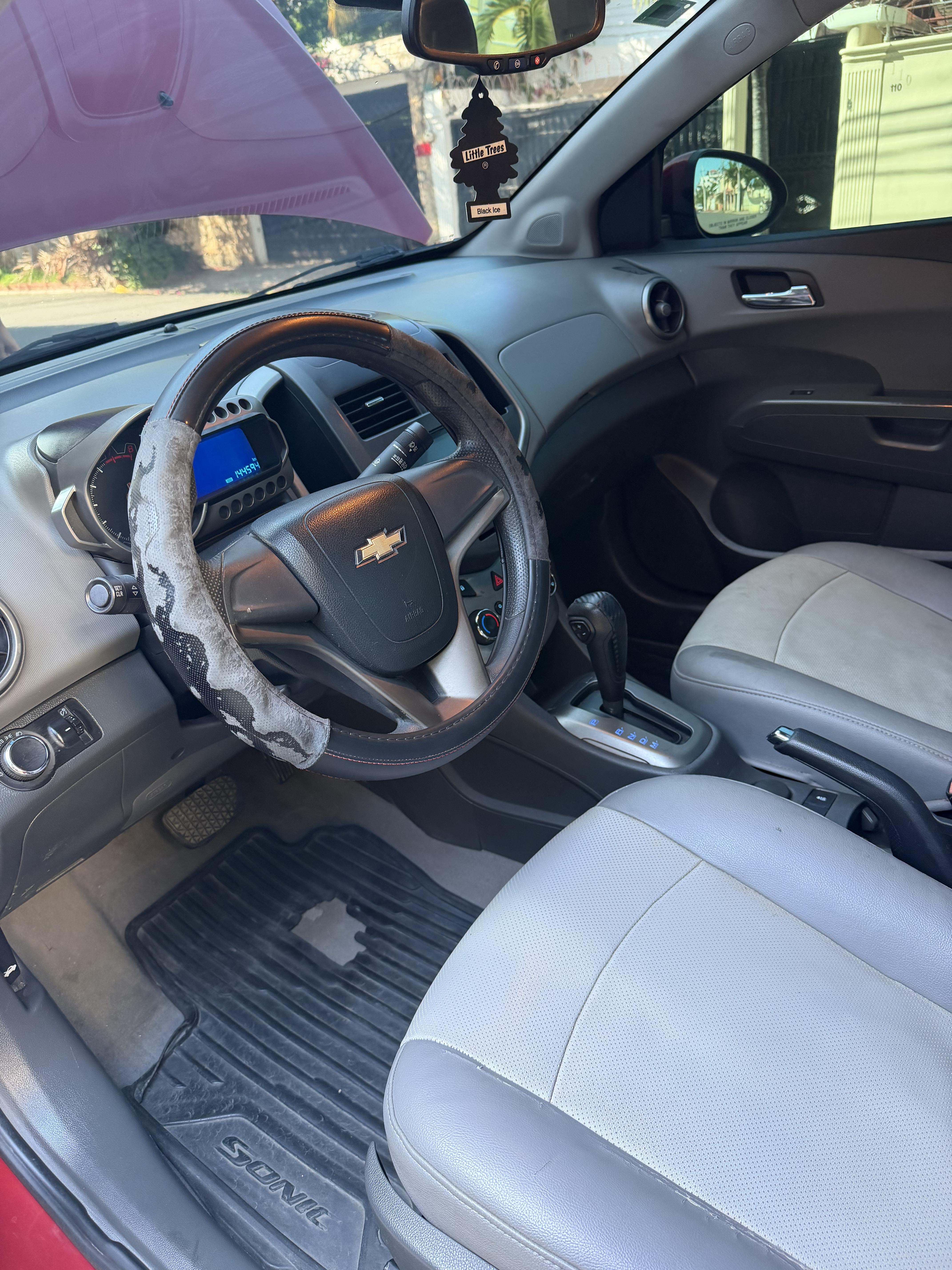 Chevrolet Sonic LT 2012 Foto 7324450-5.jpg