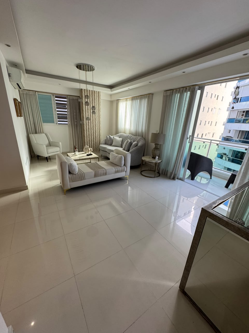 ???? APARTAMENTO AMUEBLADO EN ALQUILER  SERRALLÉS  ???? Torre Britney  Foto 7324455-5.jpg