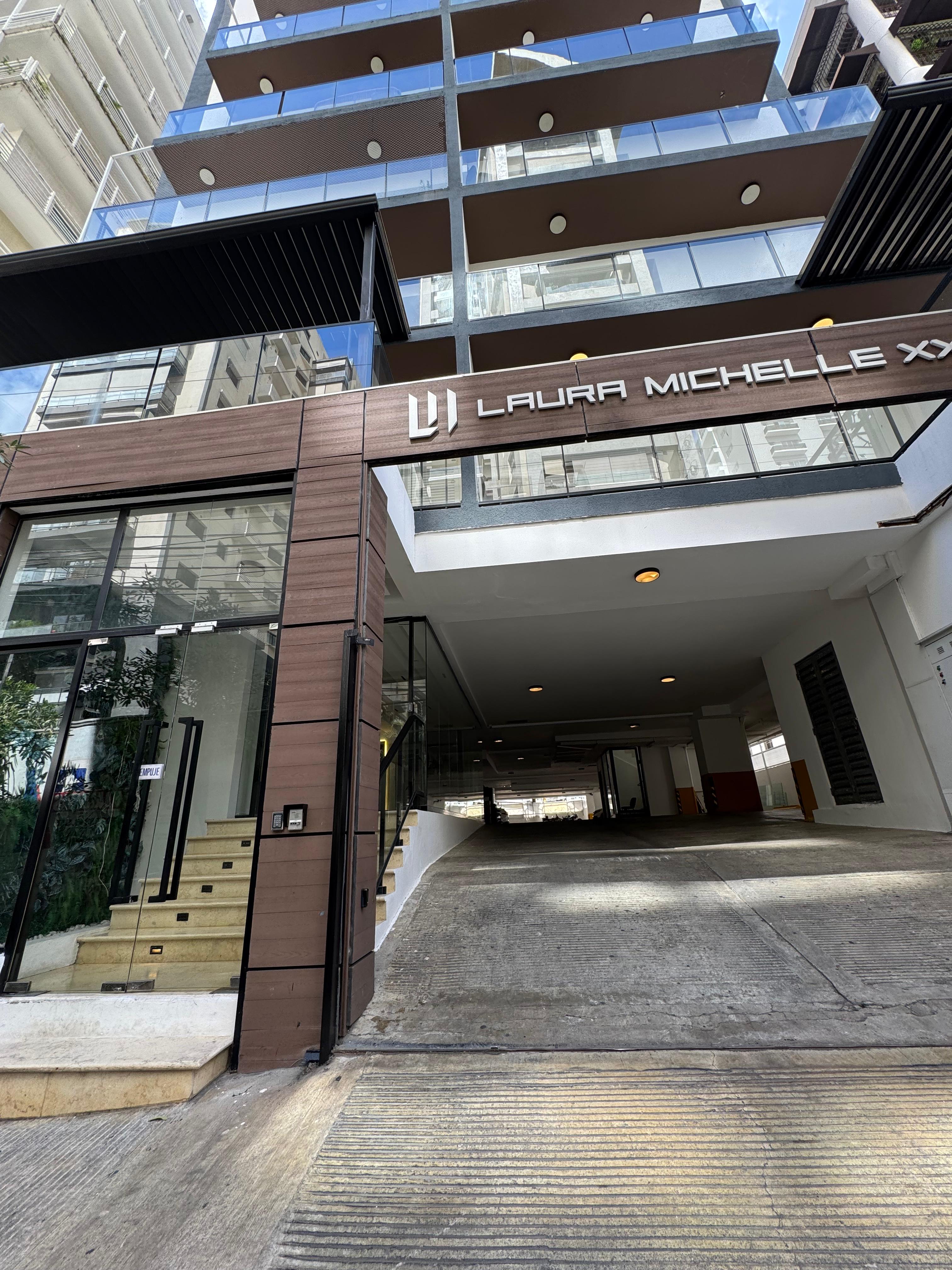 ????️ APARTAMENTO AMUEBLADO EN ALQUILER – NACO  ???? Laura Michelle XX Foto 7324457-2.jpg