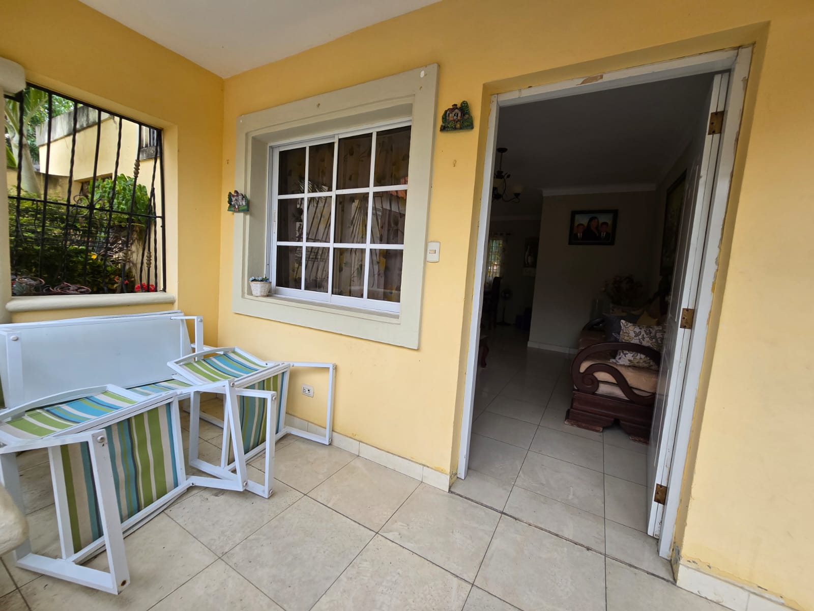 Vendo Casa en la Jacobo Majluta Santo Domingo Norte Res. Mirador Isabe Foto 7324473-2.jpg