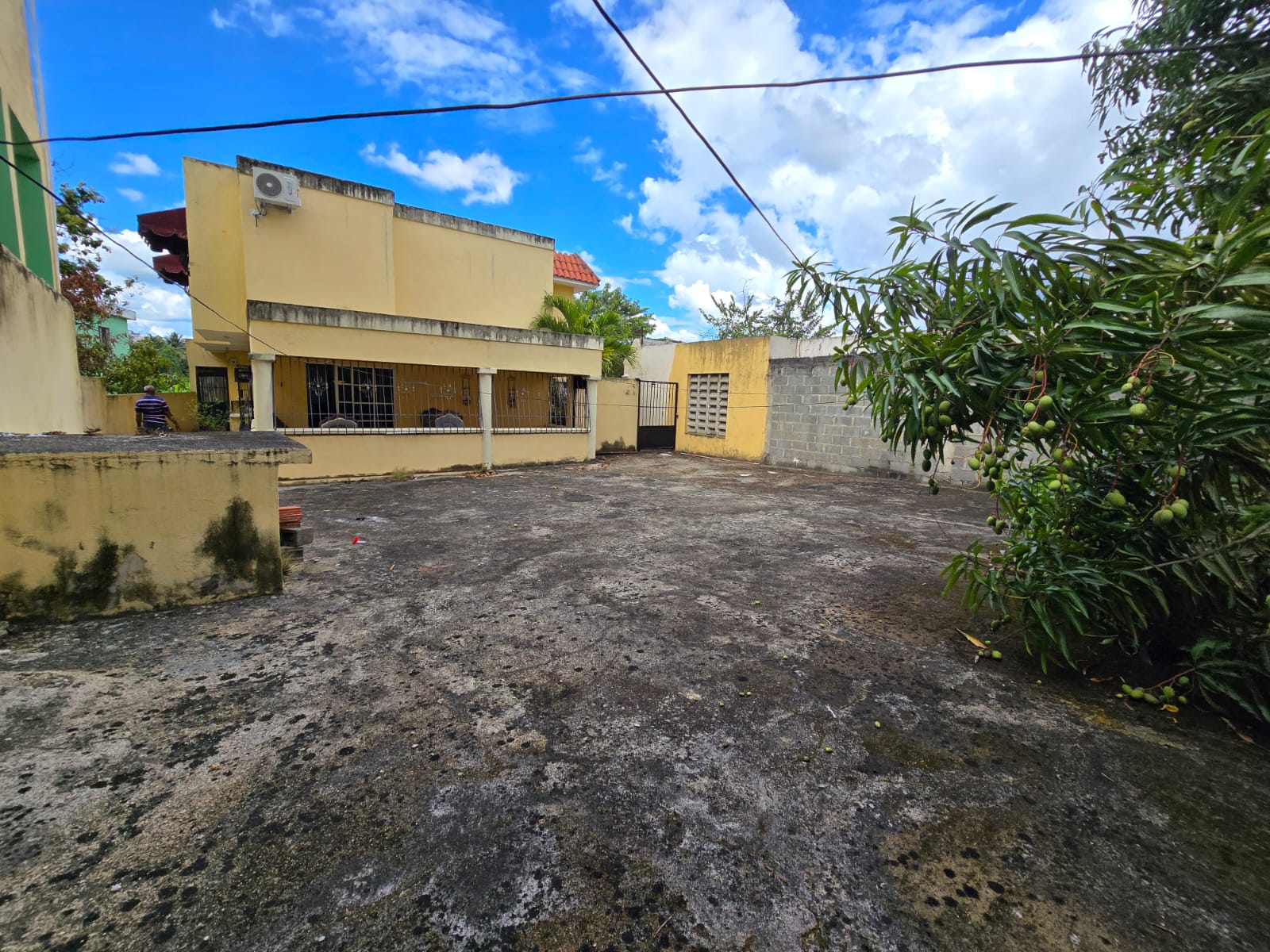 Vendo Casa en la Jacobo Majluta Santo Domingo Norte Res. Mirador Isabe Foto 7324473-4.jpg