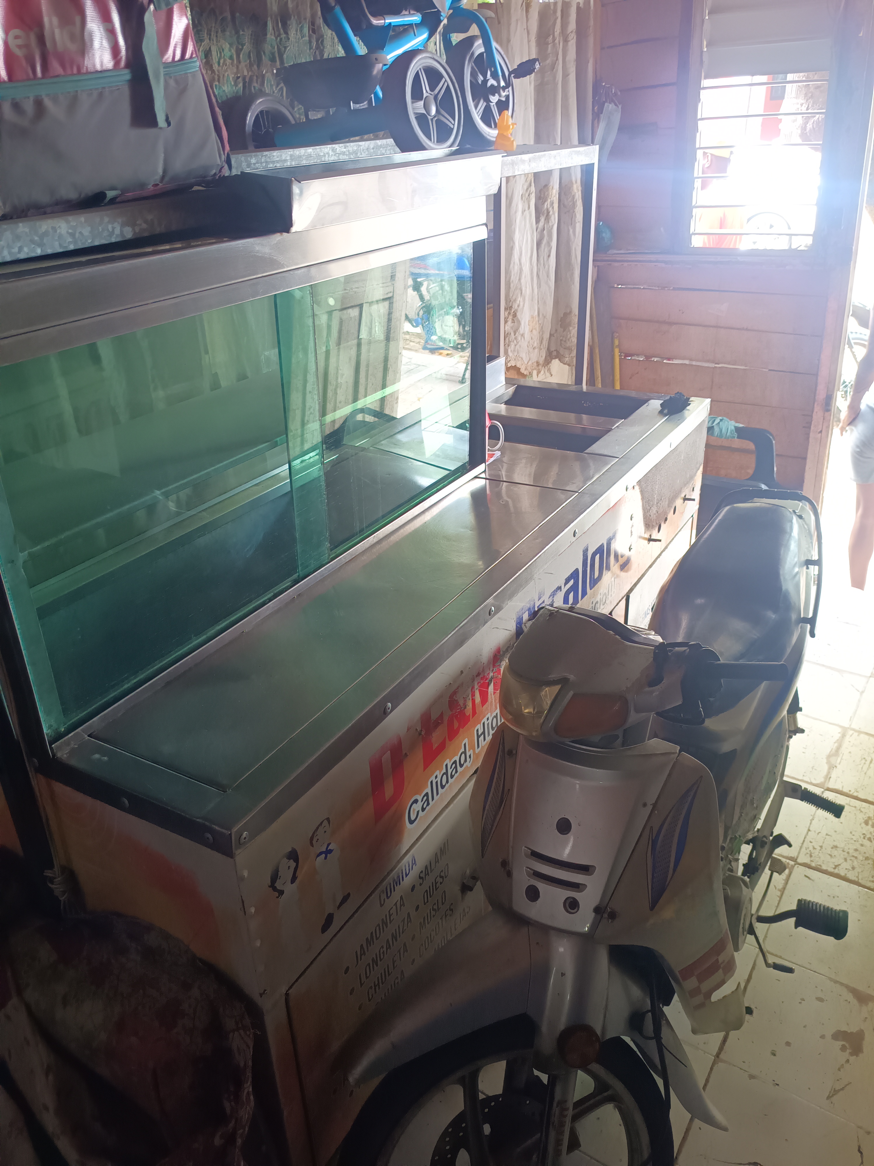 Se Vende Carrito Industrial de Comidas Fritas Freiduras Foto 7324639-1.jpg