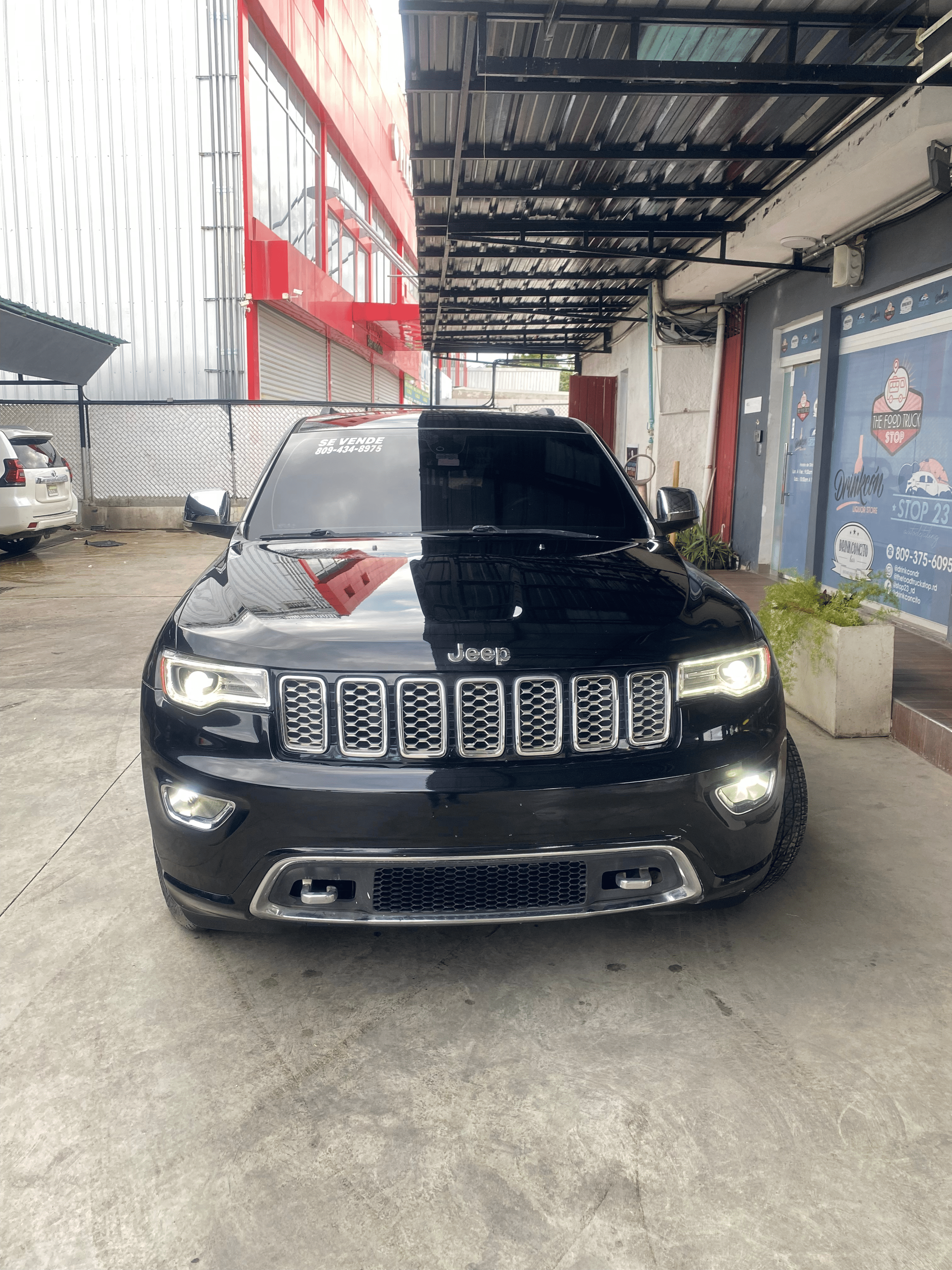 Jeep Grand Cherokee Overland 2018 en Santo Domingo DN Foto 7324664-2.jpg