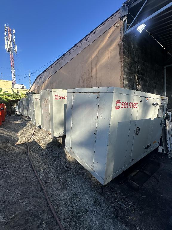 PLANTA ELÉCTRICA SELMEC DE 16 Y 20 KW SÚPER SILENCIOSAS Foto 7324672-1.jpg