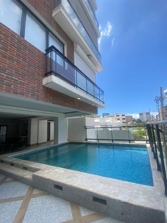 Vive en las Alturas de Serrallés 214 m de Lujo Exclusividad y Ubicació Foto 7324688-1.jpg