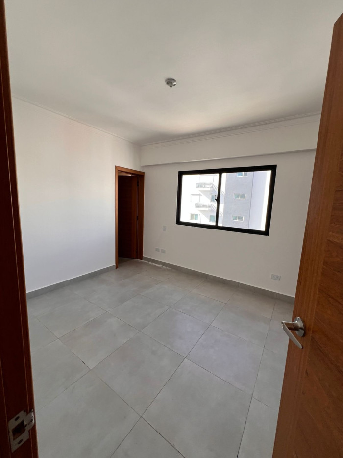 ALQUILER DE APARTAMENTOS A ESTRENAR EN EVARISTO MORALES Foto 7324725-7.jpg