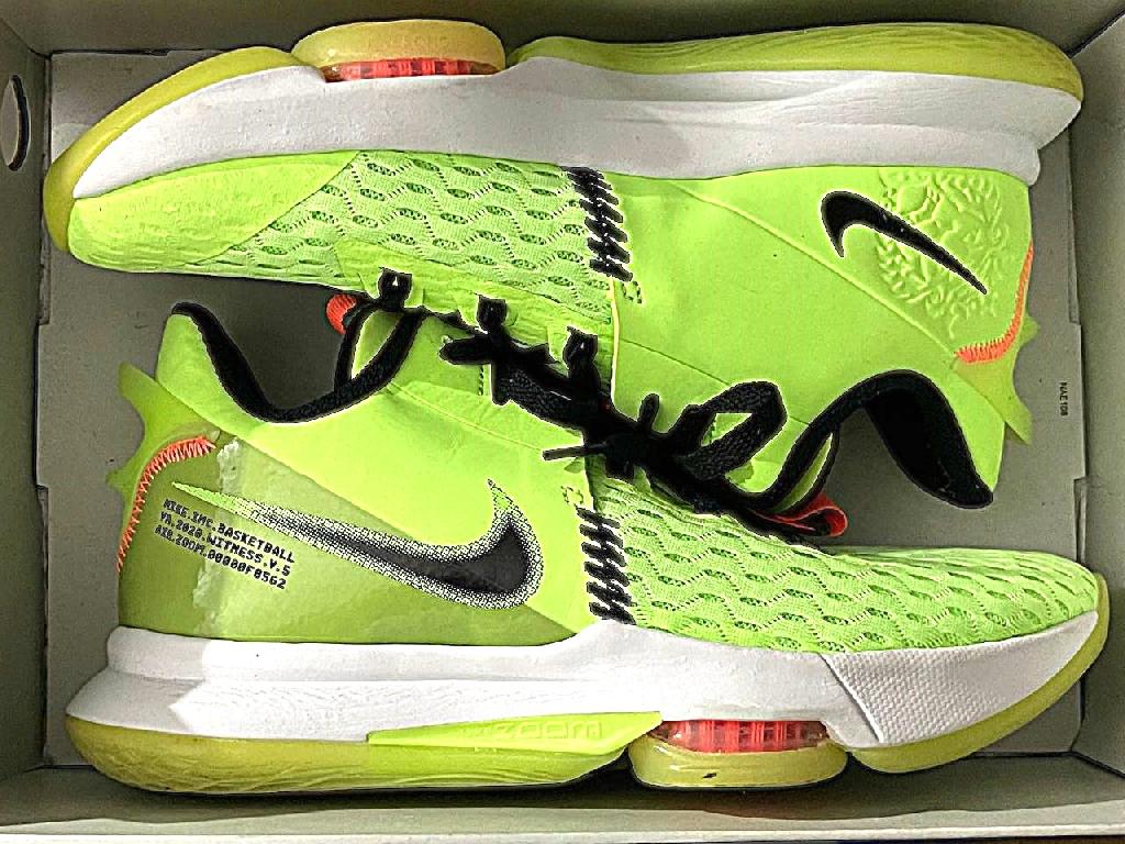 Tenis Nike. INC. Basketball YR. 2020 Witness. V.5  Foto 7324742-1.jpg
