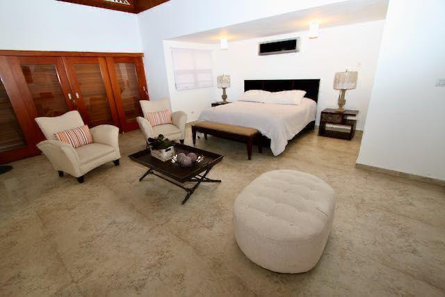 Descubre esta espectacular Villa en Guavaberry Golf  Country Club Foto 7324776-5.jpg